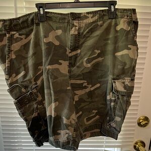 Faded Glory cargo shorts.